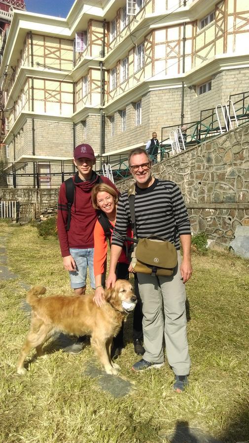 The Thistle Lodge Shimla Exteriör bild