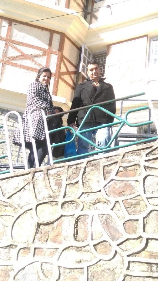 The Thistle Lodge Shimla Exteriör bild