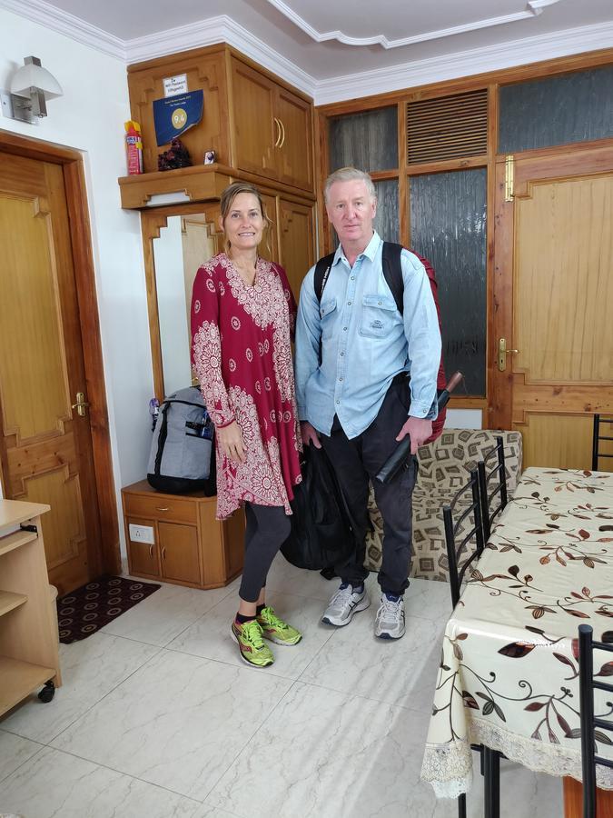 The Thistle Lodge Shimla Exteriör bild